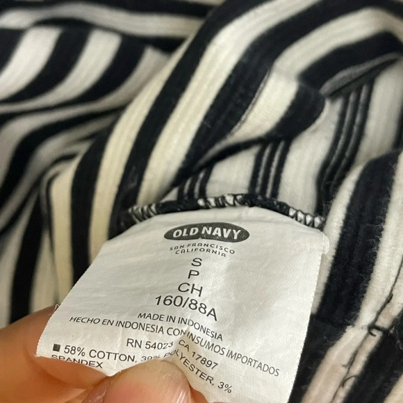 Old Navy Black White Striped 3/4 Sleeve T Shirt Dress Size Small Zip Closure - Picture 3 of 4